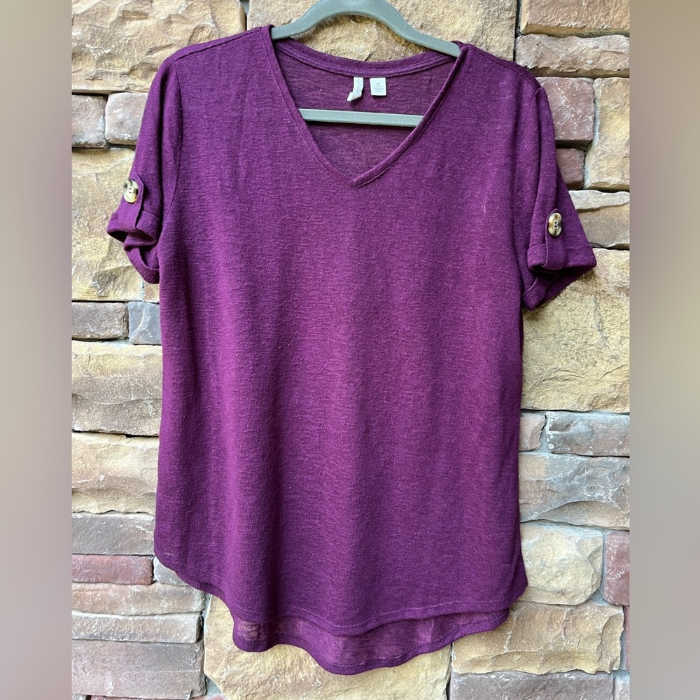 Grape color Medium slub knit top button sleeve